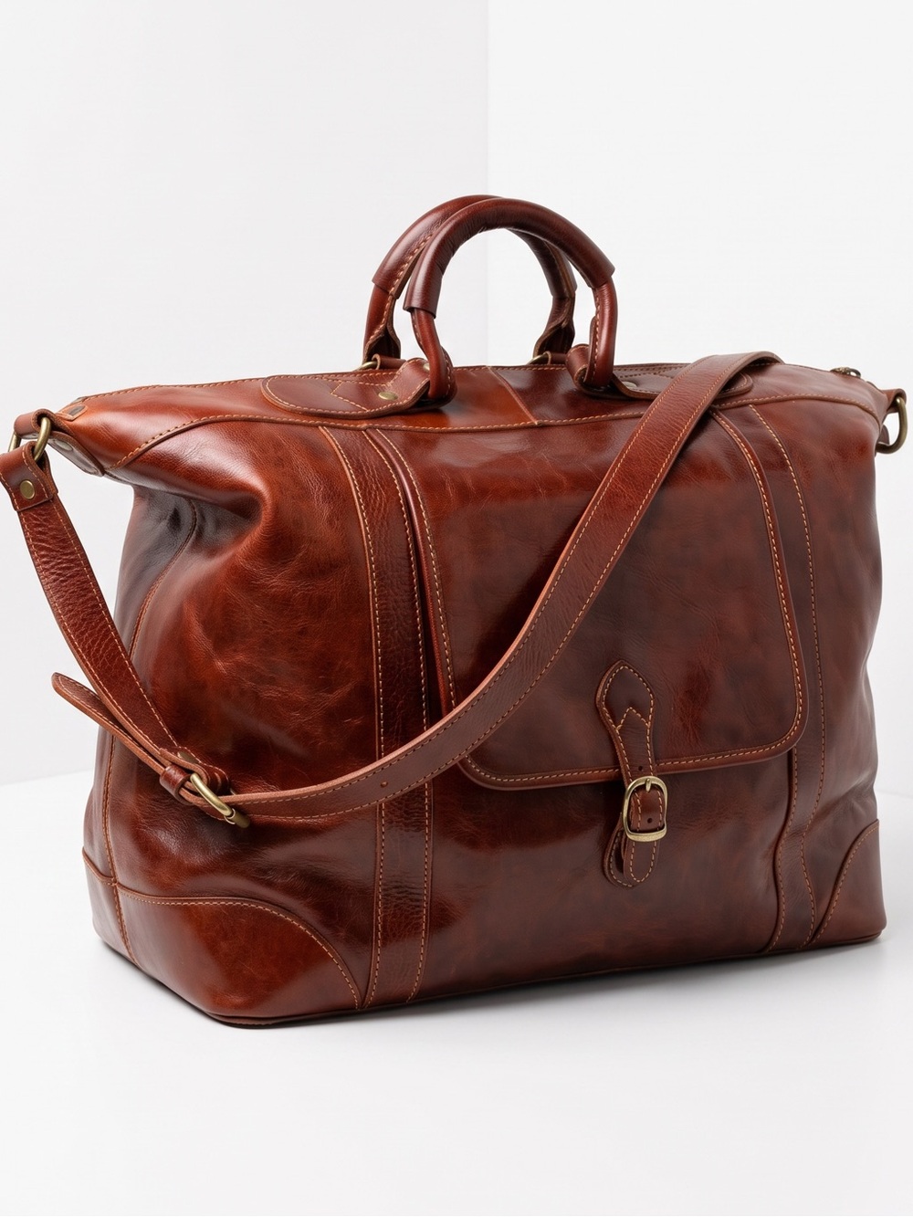 FLOTO ITALY LEATHER DUFFLE WEEKENDER BAG
